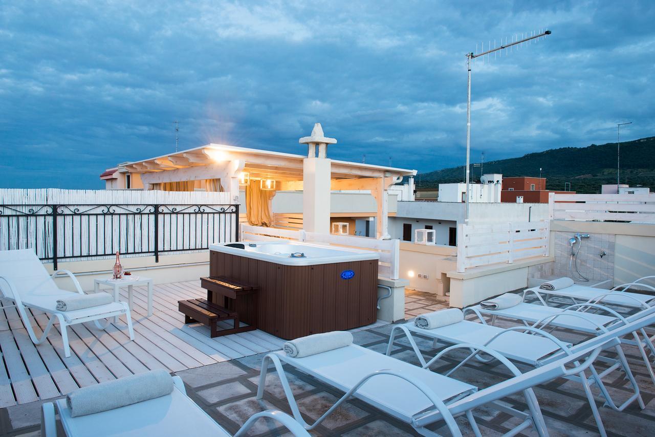 Antica Via Roma B&B E Relax Монтальбано Экстерьер фото