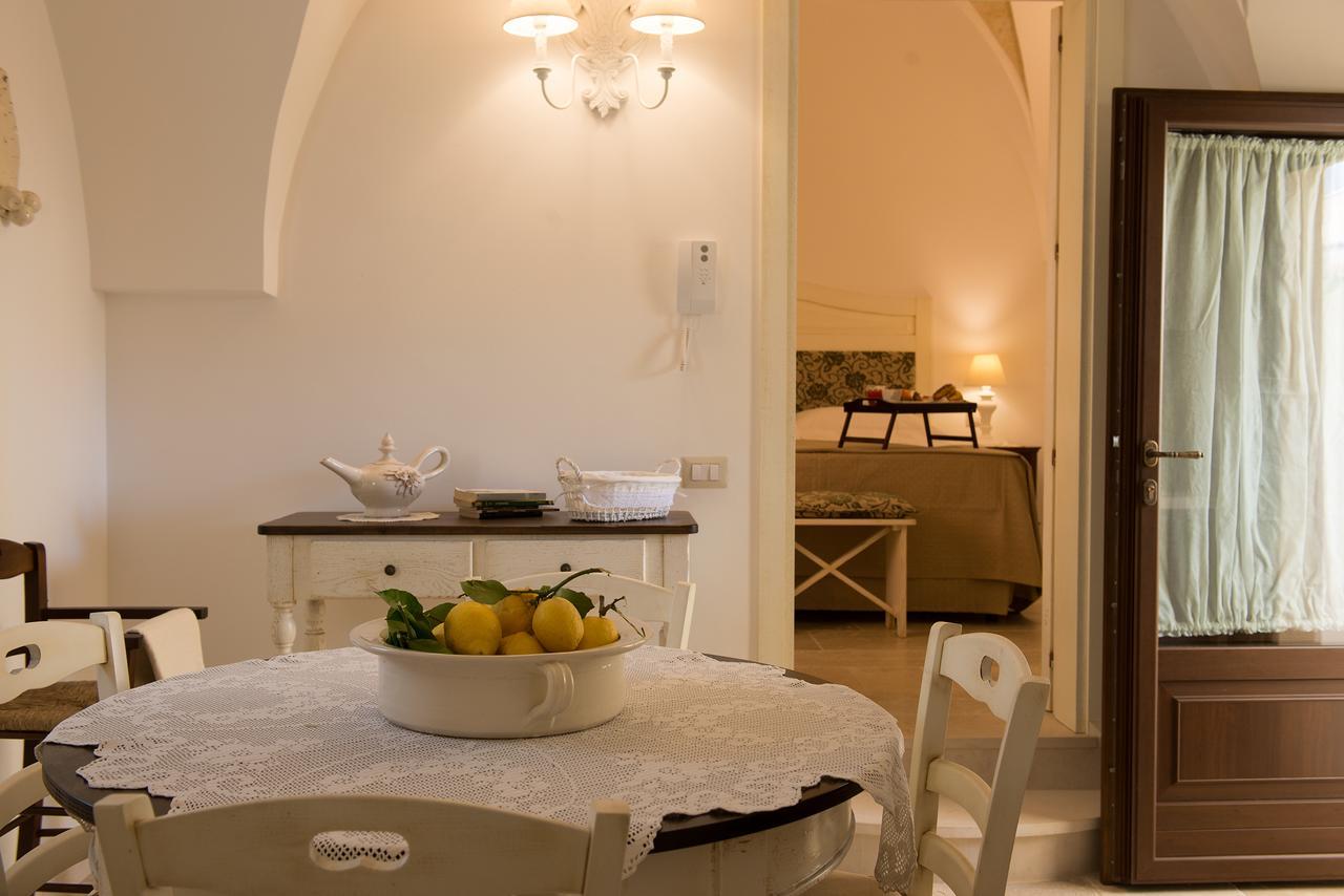 Antica Via Roma B&B E Relax Монтальбано Экстерьер фото